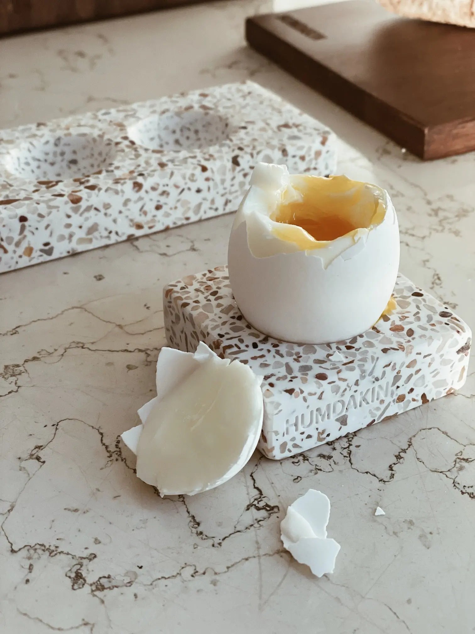 HUMDAKIN Terrazzo Æggebakke - Enkelt Terrazzo 138 Red/Beige